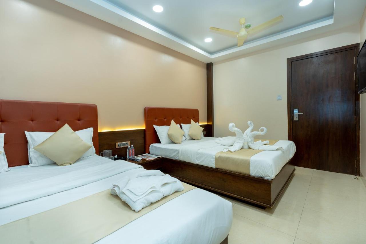 Hotel Empire - Near Mumbai International Airport Экстерьер фото