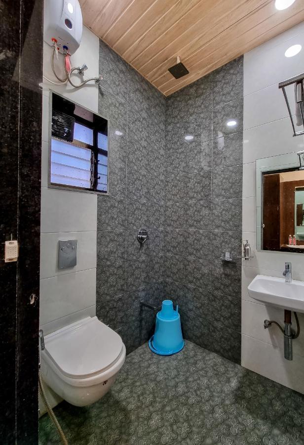 Hotel Empire - Near Mumbai International Airport Экстерьер фото