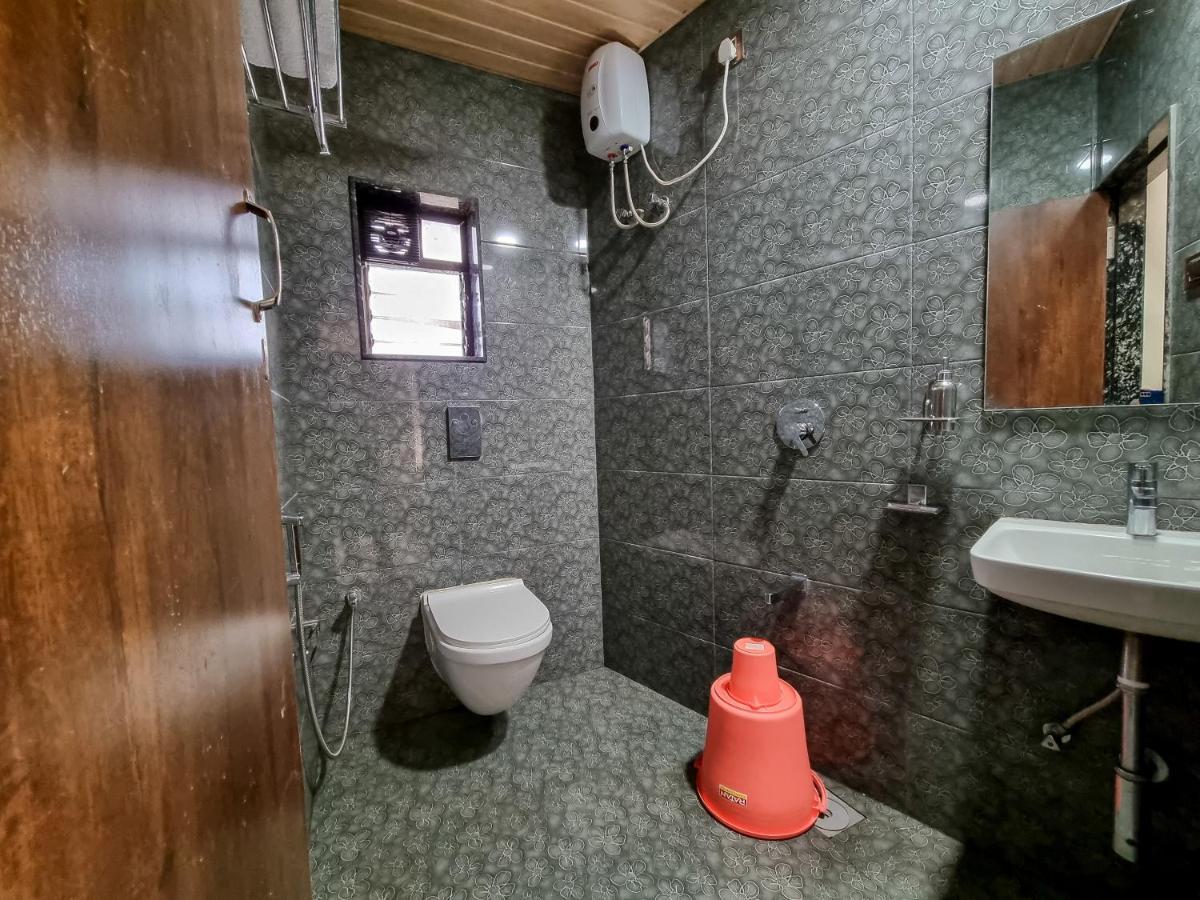 Hotel Empire - Near Mumbai International Airport Экстерьер фото